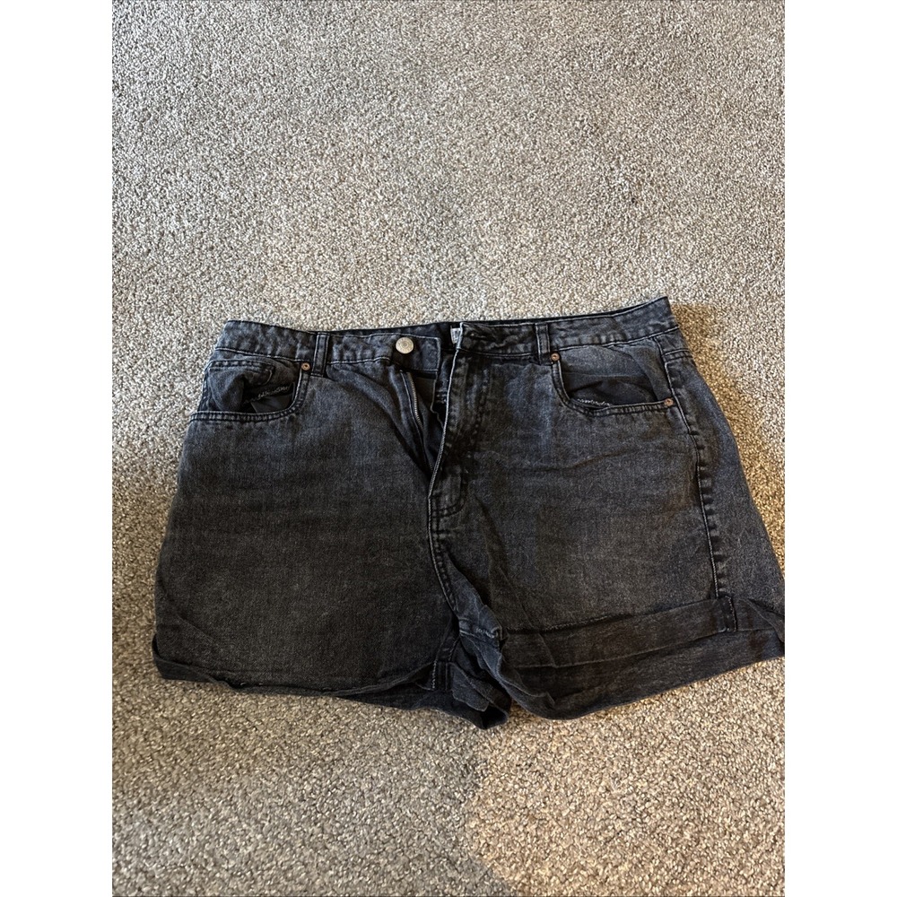 Mom Refuge Distressed Denim Size 13
